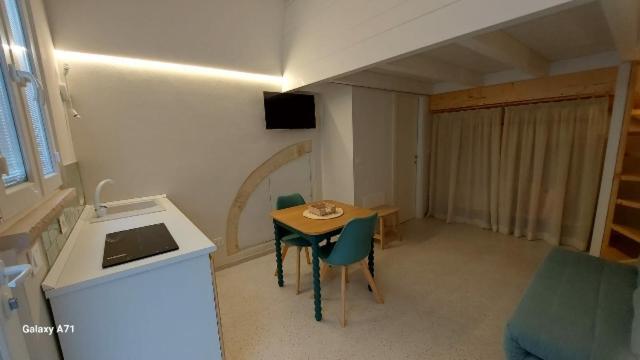 Mandorleolio Versomare Polignano a Mare Eksteriør bilde